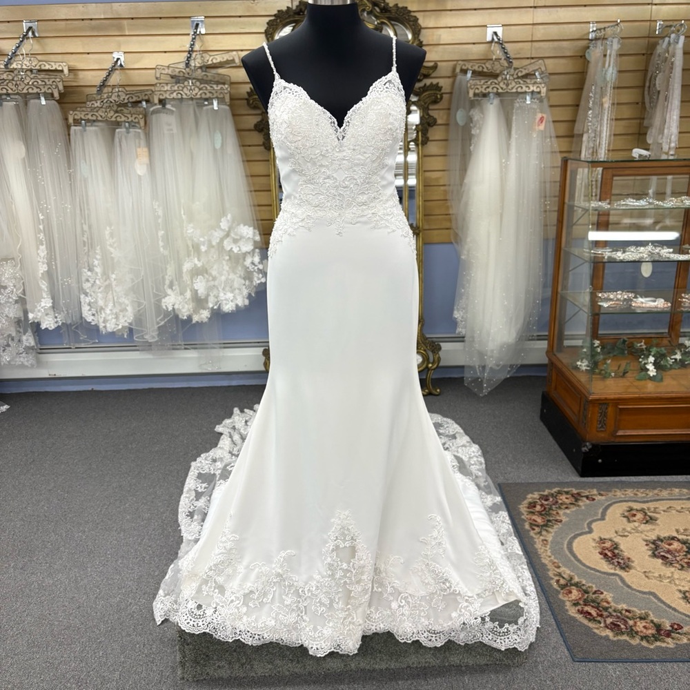 Kenneth Winston “1797” Wedding Dress